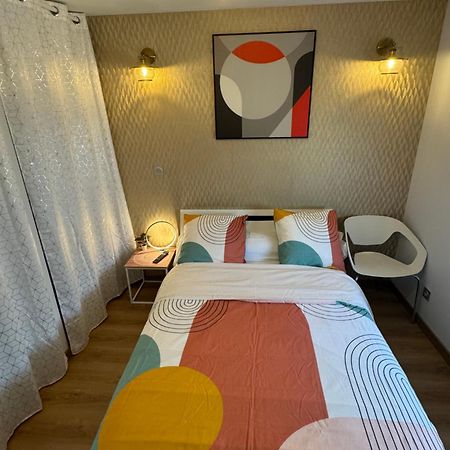 Chambre Privee/Climatisee+Tv /Petit Dejeuner Inclu/Tout Confort Nevers Luaran gambar