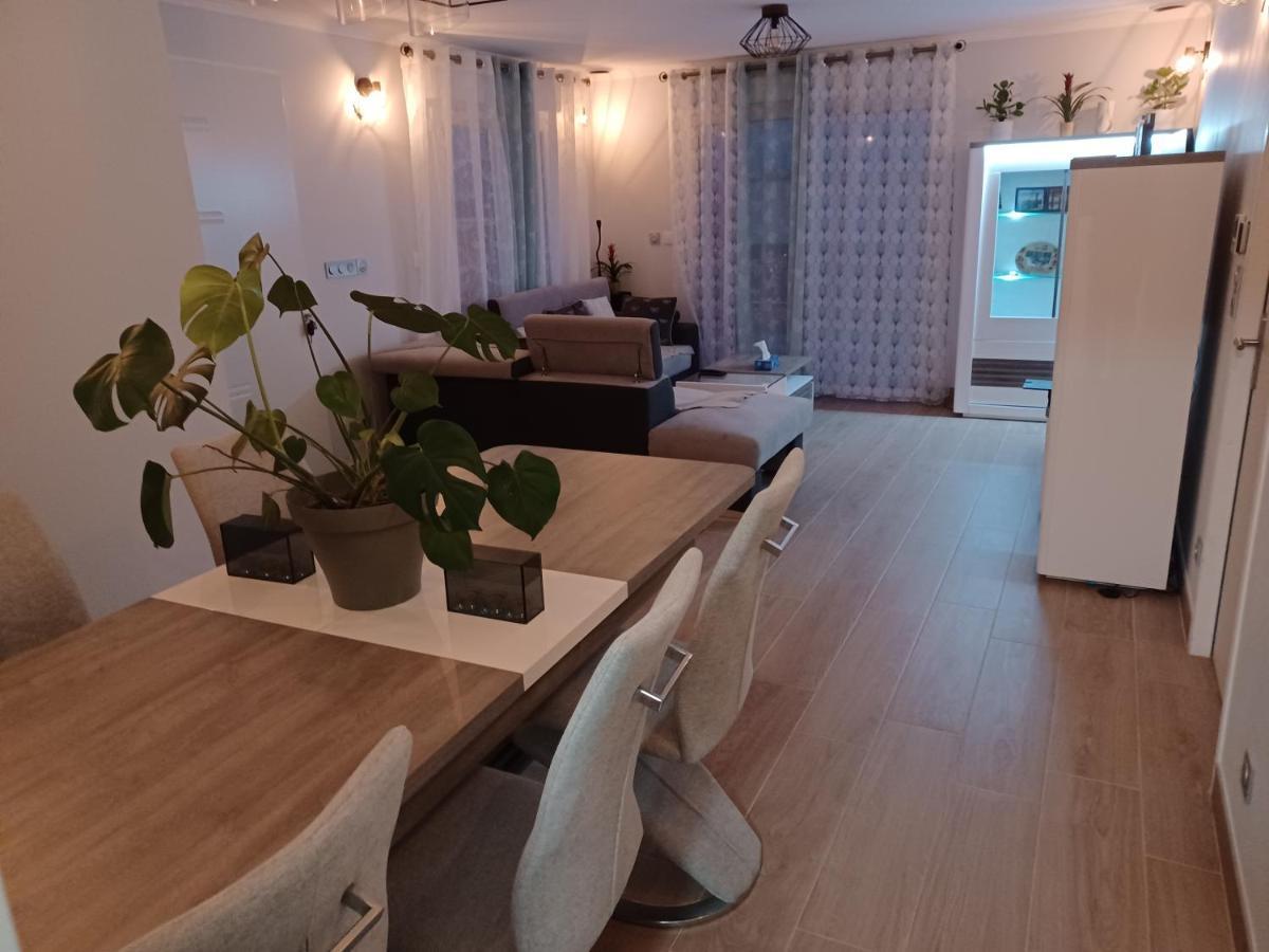 Chambre Privee/Climatisee+Tv /Petit Dejeuner Inclu/Tout Confort Nevers Luaran gambar