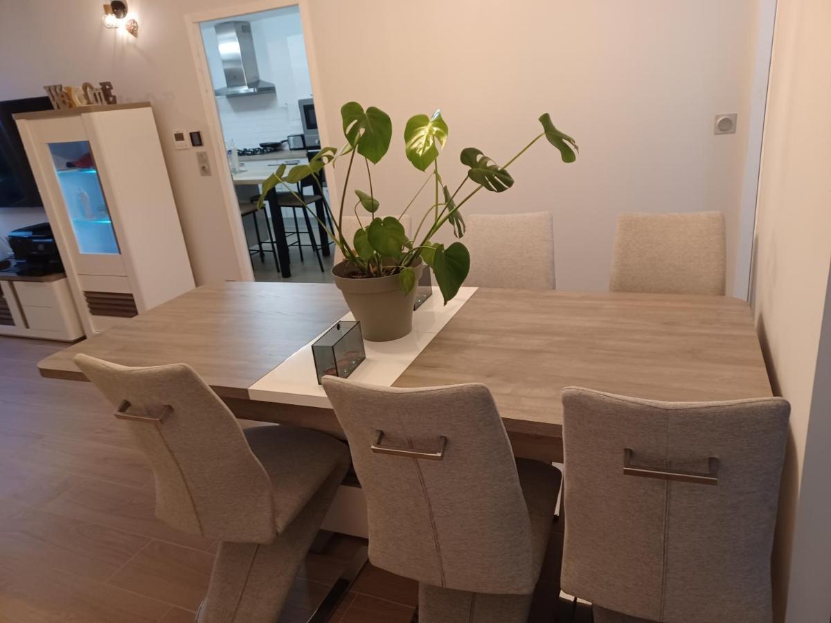 Chambre Privee/Climatisee+Tv /Petit Dejeuner Inclu/Tout Confort Nevers Luaran gambar