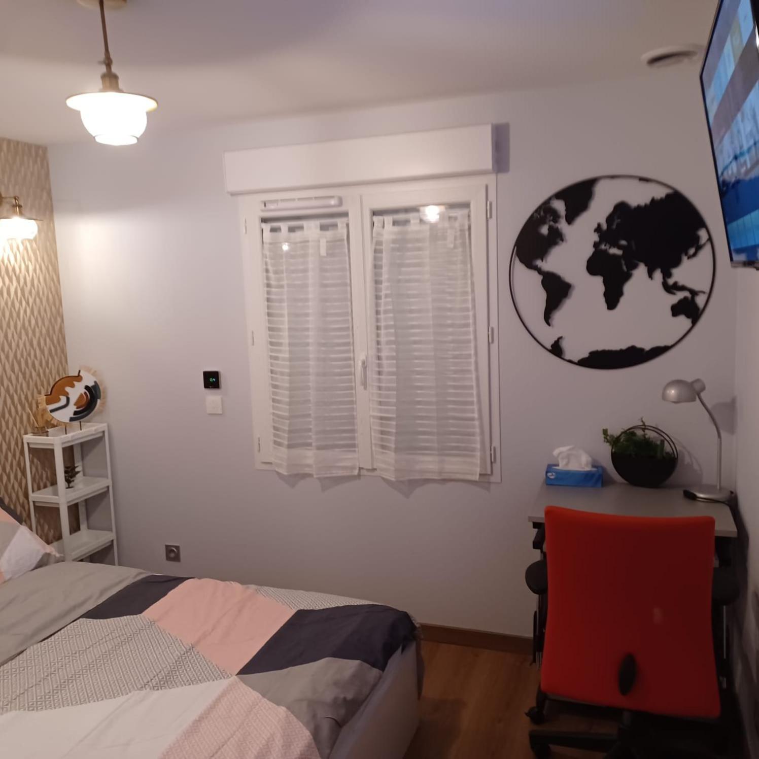 Chambre Privee/Climatisee+Tv /Petit Dejeuner Inclu/Tout Confort Nevers Luaran gambar
